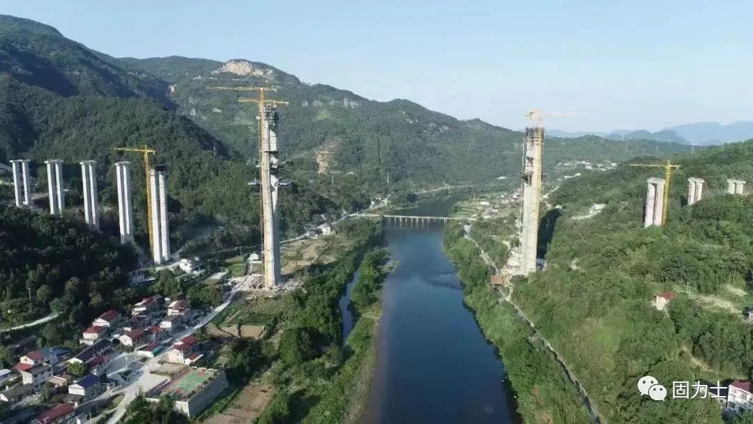 浑江固力士参与湖南炉慈高速建设，助力区域经济发展